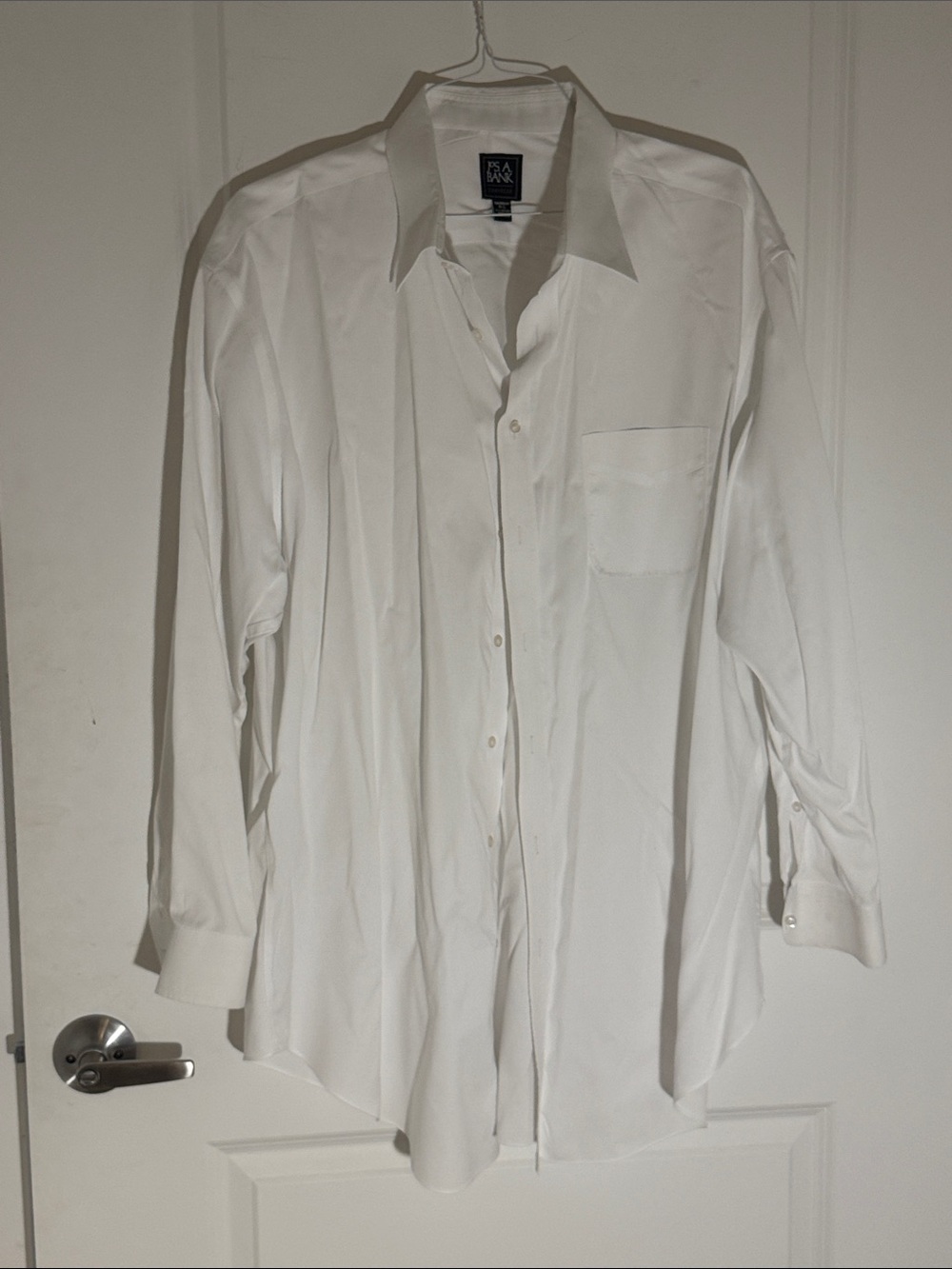 Jos. A. Bank Men's White Dress Shirt - Long Sleeve Button Front